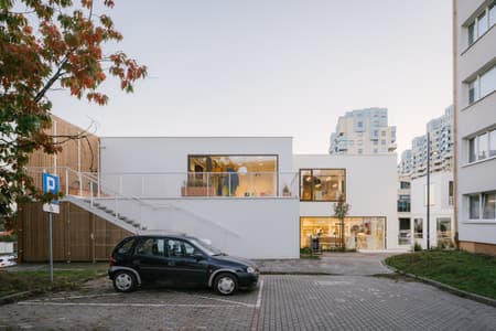 Widna Haven Community Center and Library